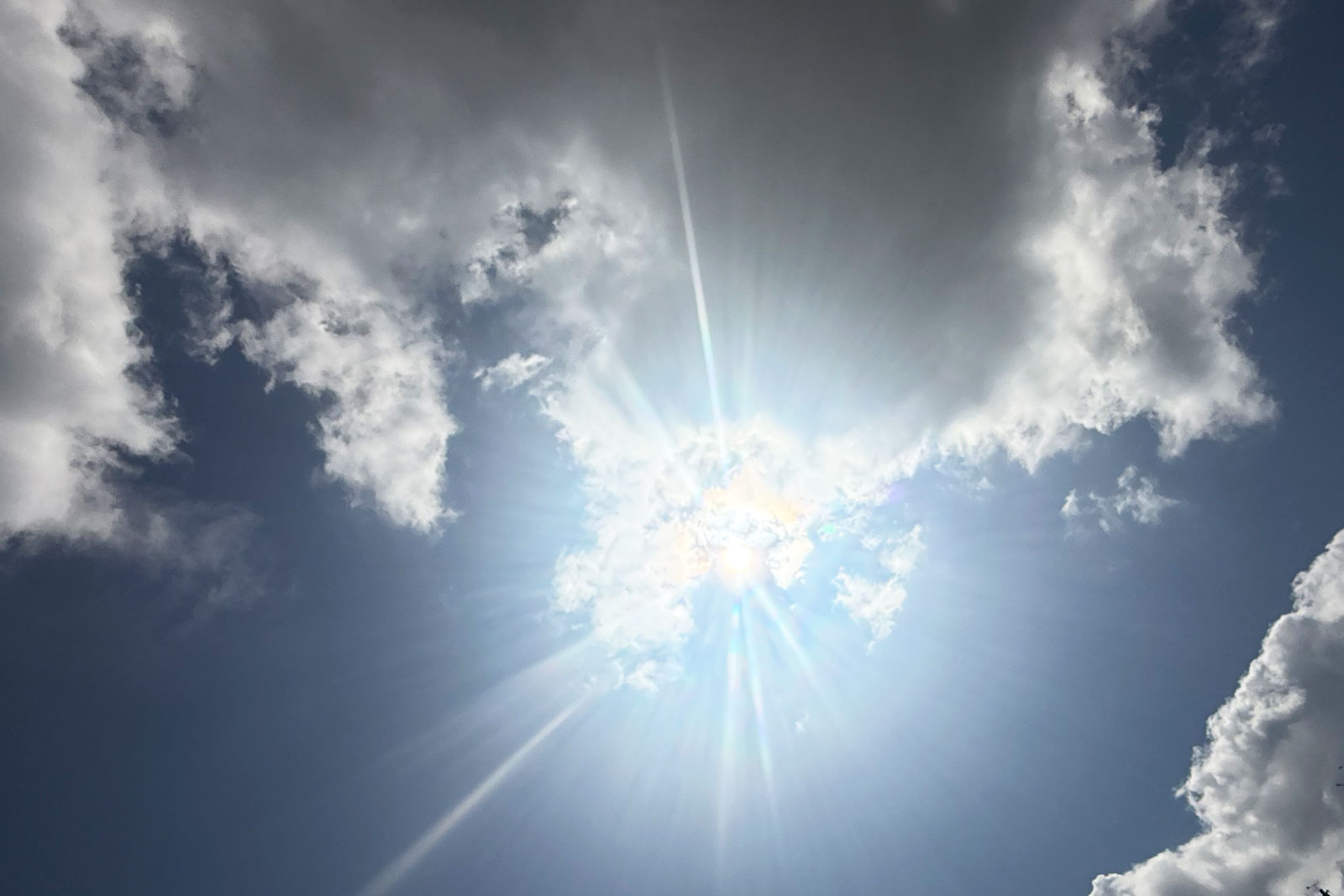 Wolke 0013 - copyright W. Wassermann, Wolkenbilder, Gedankengut24.de